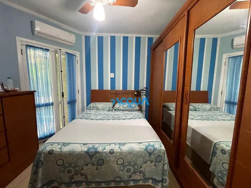 Sobrado com 3 quartos à venda, 173m2 em Guaruja - SP - imagem 6 Foto 6 de Sobrado com 3 quartos à venda, 173m2 em Guaruja - SP