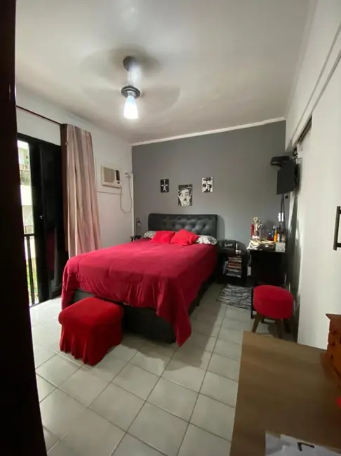 Foto 4 de Apartamento com 2 quartos à venda, 90m2 em Jardim Las Palmas, Guaruja - SP