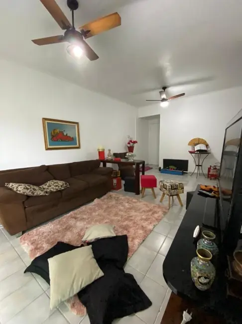 Foto 1 de Apartamento com 2 quartos à venda, 90m2 em Jardim Las Palmas, Guaruja - SP