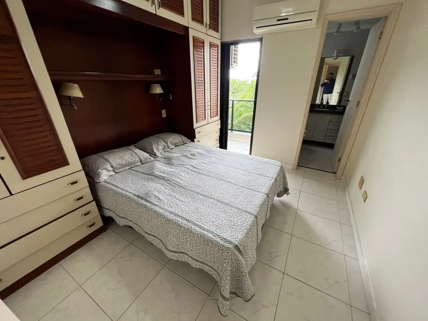 Apartamento com 3 quartos à venda, 120m2 em Jardim Três Marias, Guaruja - SP - imagem 9 Foto 9 de Apartamento com 3 quartos à venda, 120m2 em Jardim Três Marias, Guaruja - SP