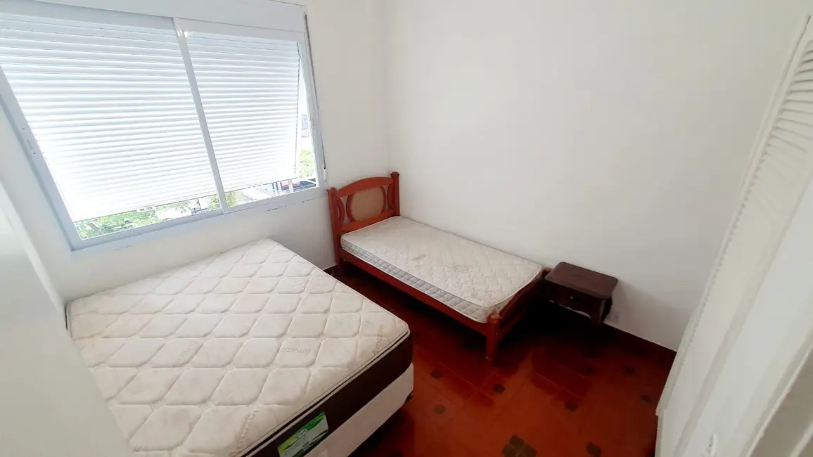 Foto 6 de Apartamento com 3 quartos à venda, 105m2 em Barra Funda, Guaruja - SP
