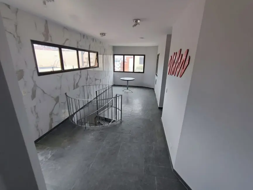 Cobertura com 3 quartos à venda, 210m2 em Parque Enseada, Guaruja - SP - imagem 9 Foto 9 de Cobertura com 3 quartos à venda, 210m2 em Parque Enseada, Guaruja - SP