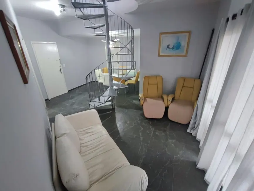 Cobertura com 3 quartos à venda, 210m2 em Parque Enseada, Guaruja - SP - imagem 2 Foto 2 de Cobertura com 3 quartos à venda, 210m2 em Parque Enseada, Guaruja - SP