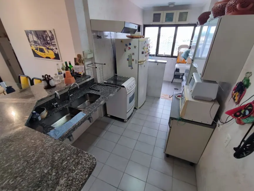 Foto 6 de Apartamento com 3 quartos à venda, 76m2 em Parque Enseada, Guaruja - SP