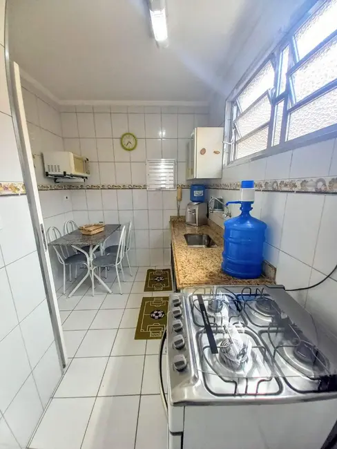 Foto 6 de Apartamento com 3 quartos à venda, 75m2 em Jardim Três Marias, Guaruja - SP