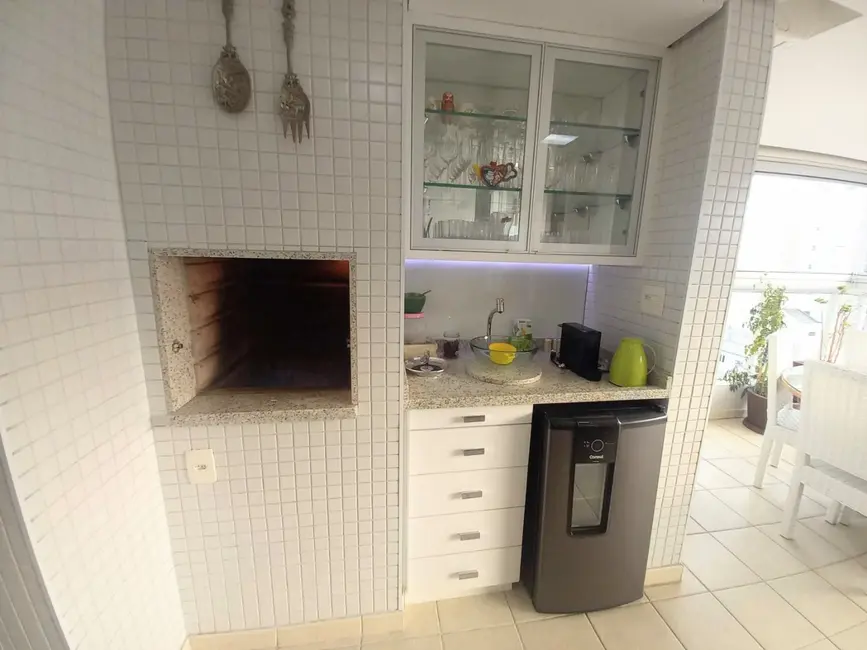 Foto 3 de Apartamento com 4 quartos à venda, 143m2 em Guaruja - SP