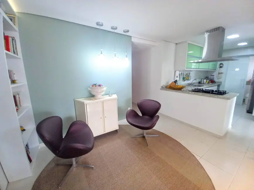 Foto 5 de Apartamento com 4 quartos à venda, 143m2 em Guaruja - SP