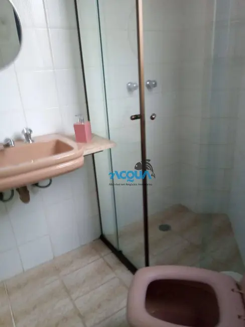 Apartamento com 3 quartos à venda, 140m2 em Guaruja - SP - imagem 8 Foto 8 de Apartamento com 3 quartos à venda, 140m2 em Guaruja - SP