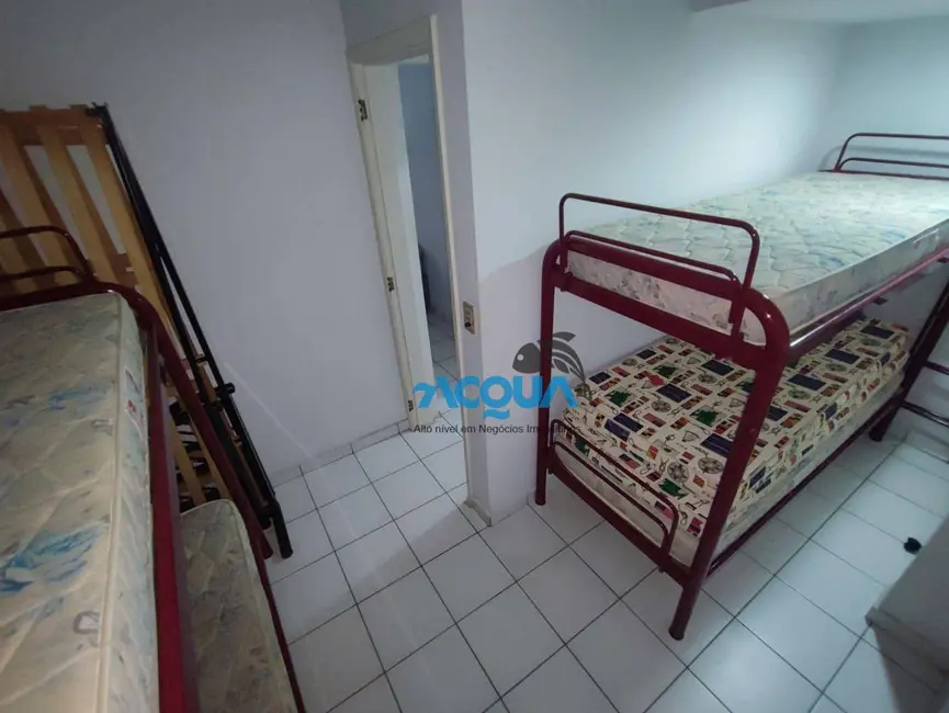 Foto 8 de Apartamento com 3 quartos à venda, 70m2 em Guaruja - SP