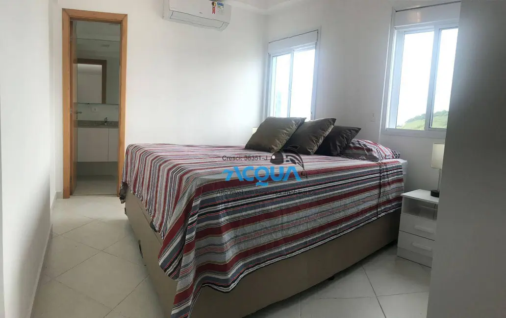 Cobertura com 5 quartos à venda, 310m2 em Vila Alzira, Guaruja - SP - imagem 9 Foto 9 de Cobertura com 5 quartos à venda, 310m2 em Vila Alzira, Guaruja - SP