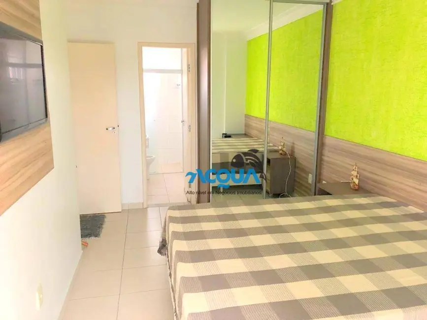 Foto 6 de Apartamento com 3 quartos à venda, 95m2 em Jardim Três Marias, Guaruja - SP