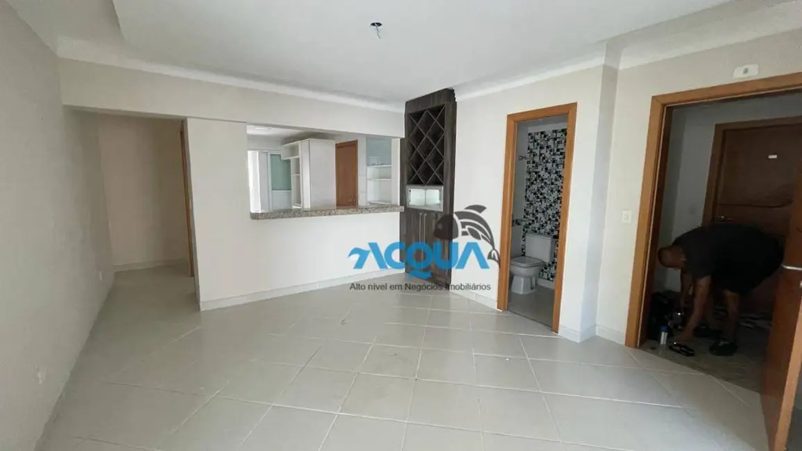 Foto 2 de Apartamento com 3 quartos à venda, 150m2 em Vila Alzira, Guaruja - SP