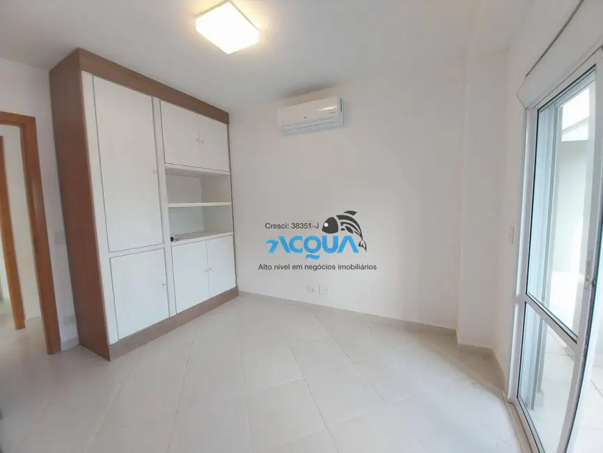 Foto 6 de Apartamento com 3 quartos à venda, 160m2 em Vila Alzira, Guaruja - SP
