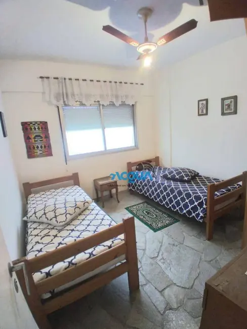 Foto 9 de Apartamento com 3 quartos à venda, 78m2 em Jardim Las Palmas, Guaruja - SP