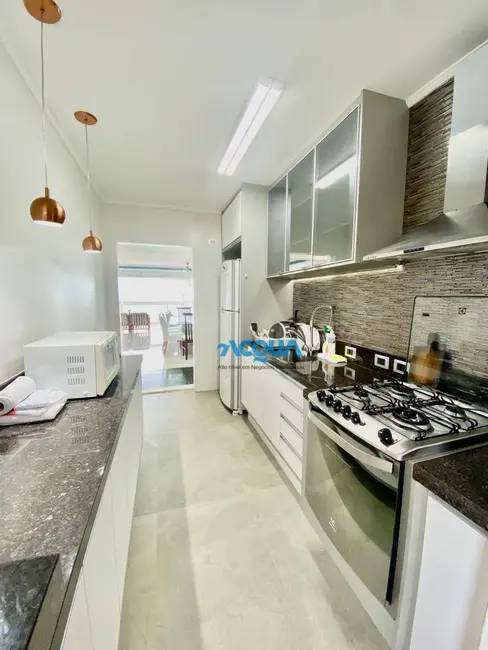 Foto 8 de Apartamento com 3 quartos à venda, 85m2 em Jardim Astúrias, Guaruja - SP