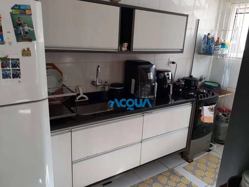 Casa de Condomínio com 2 quartos à venda, 75m2 em Jardim Três Marias, Guaruja - SP - imagem 5 Foto 5 de Casa de Condomínio com 2 quartos à venda, 75m2 em Jardim Três Marias, Guaruja - SP