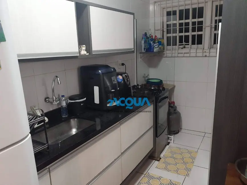 Casa de Condomínio com 2 quartos à venda, 75m2 em Jardim Três Marias, Guaruja - SP - imagem 4 Foto 4 de Casa de Condomínio com 2 quartos à venda, 75m2 em Jardim Três Marias, Guaruja - SP