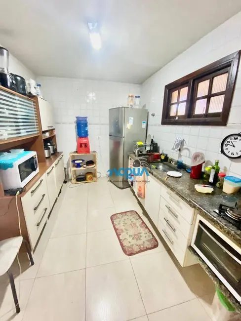 Casa de Condomínio com 2 quartos à venda, 70m2 em Guaruja - SP - imagem 4 Foto 4 de Casa de Condomínio com 2 quartos à venda, 70m2 em Guaruja - SP