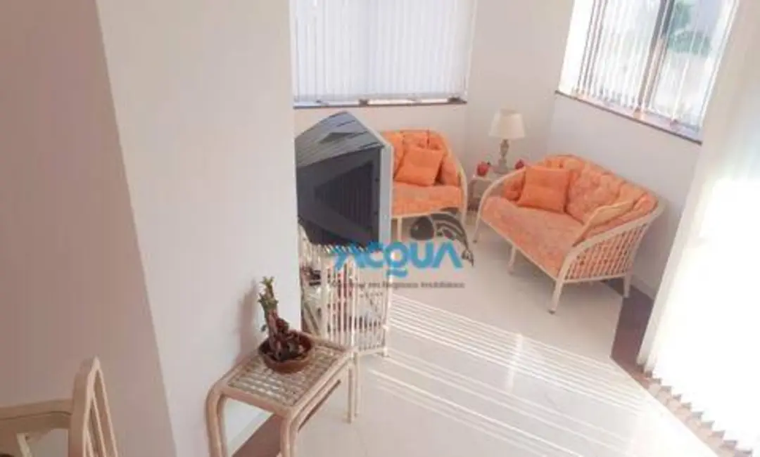 Apartamento com 3 quartos à venda, 110m2 em Guaruja - SP - imagem 1 Foto 1 de Apartamento com 3 quartos à venda, 110m2 em Guaruja - SP