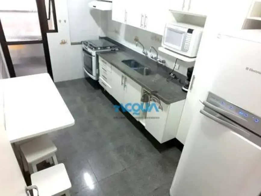 Foto 3 de Apartamento com 3 quartos à venda, 128m2 em Guaruja - SP