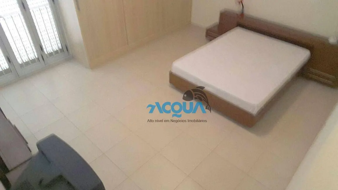 Foto 7 de Apartamento com 4 quartos à venda, 230m2 em Guaruja - SP