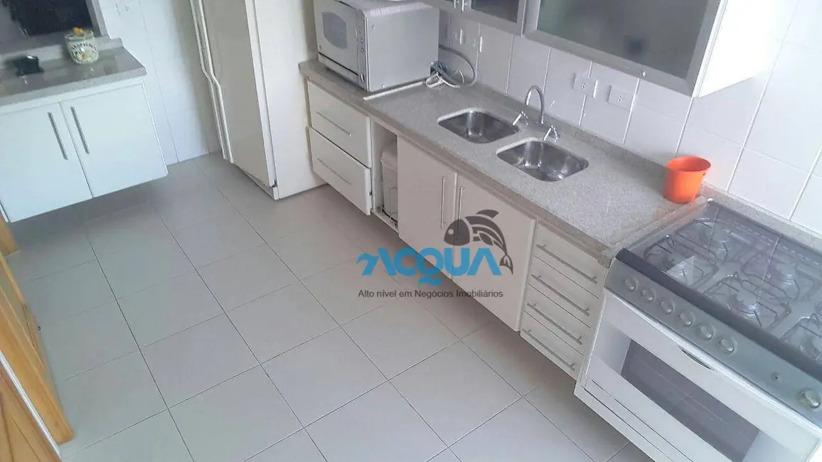 Foto 4 de Apartamento com 4 quartos à venda, 230m2 em Guaruja - SP
