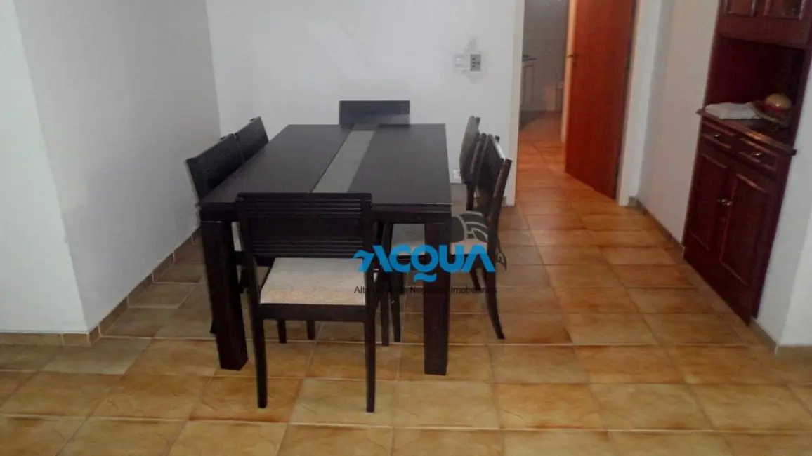 Apartamento com 3 quartos à venda, 191m2 em Guaruja - SP - imagem 4 Foto 4 de Apartamento com 3 quartos à venda, 191m2 em Guaruja - SP
