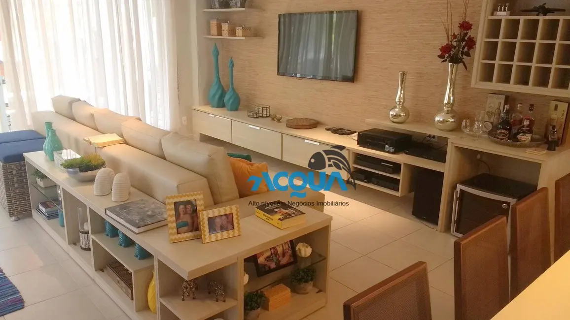 Apartamento com 4 quartos à venda, 368m2 em Jardim Três Marias, Guaruja - SP - imagem 4 Foto 4 de Apartamento com 4 quartos à venda, 368m2 em Jardim Três Marias, Guaruja - SP