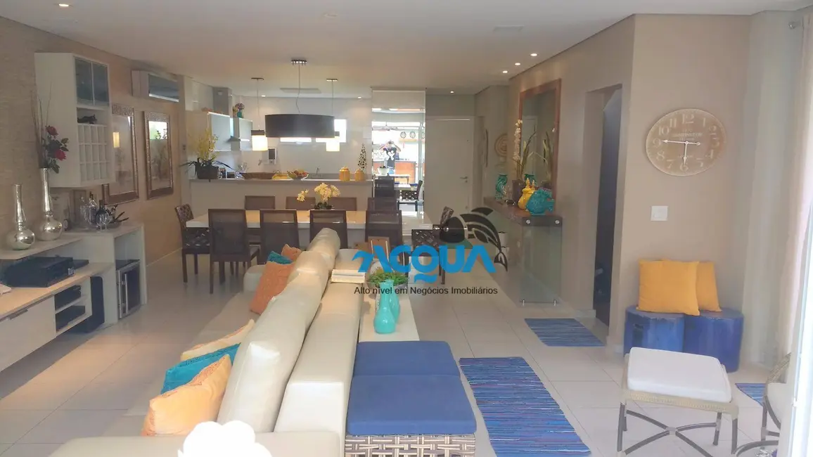 Apartamento com 4 quartos à venda, 368m2 em Jardim Três Marias, Guaruja - SP - imagem 6 Foto 6 de Apartamento com 4 quartos à venda, 368m2 em Jardim Três Marias, Guaruja - SP