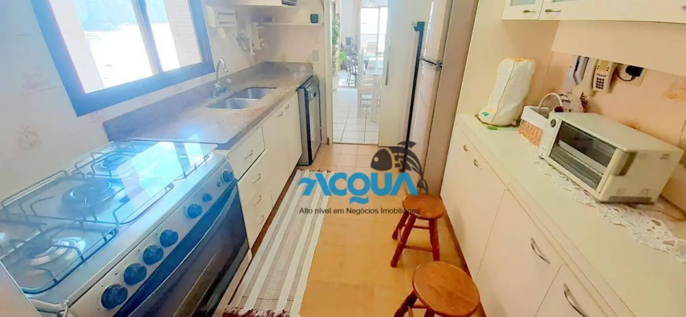 Foto 8 de Apartamento com 3 quartos à venda, 160m2 em Vila Luis Antônio, Guaruja - SP