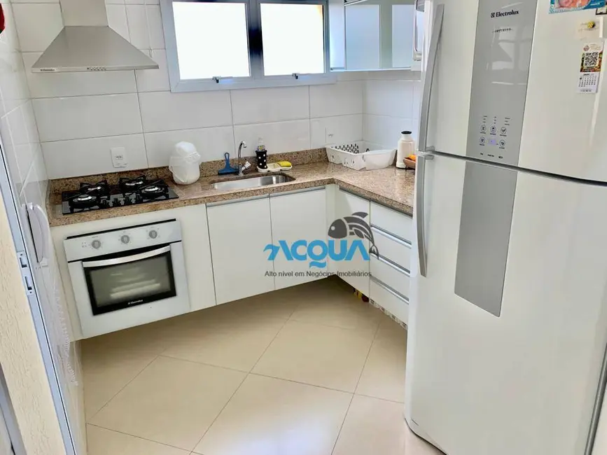 Foto 6 de Apartamento com 3 quartos à venda, 128m2 em Guaruja - SP