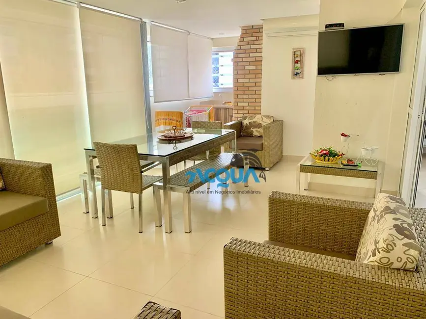 Foto 7 de Apartamento com 3 quartos à venda, 128m2 em Guaruja - SP