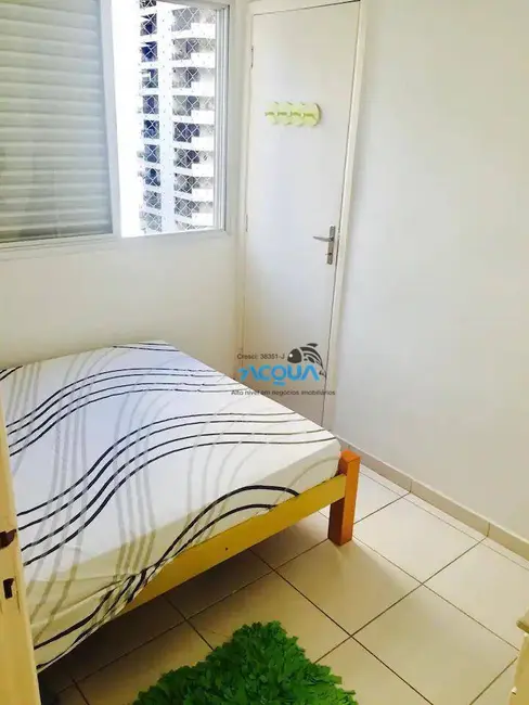 Foto 7 de Apartamento com 3 quartos à venda, 80m2 em Guaruja - SP