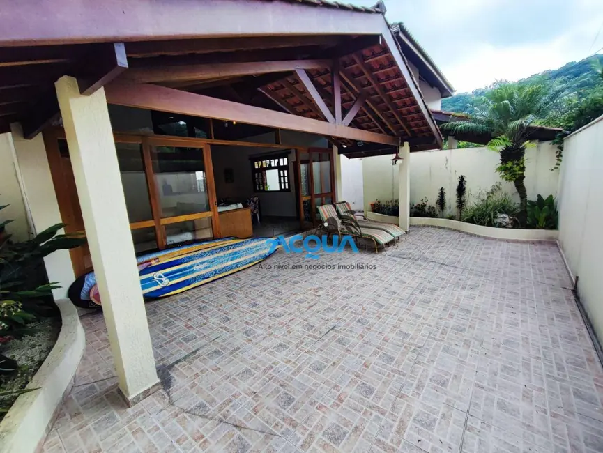 Casa de Condomínio com 3 quartos à venda, 130m2 em Balneario Praia do Perequê, Guaruja - SP - imagem 7 Foto 7 de Casa de Condomínio com 3 quartos à venda, 130m2 em Balneario Praia do Perequê, Guaruja - SP