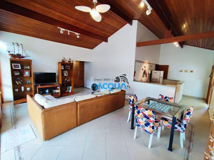 Foto 2 de Casa de Condomínio com 3 quartos à venda, 130m2 em Balneario Praia do Perequê, Guaruja - SP