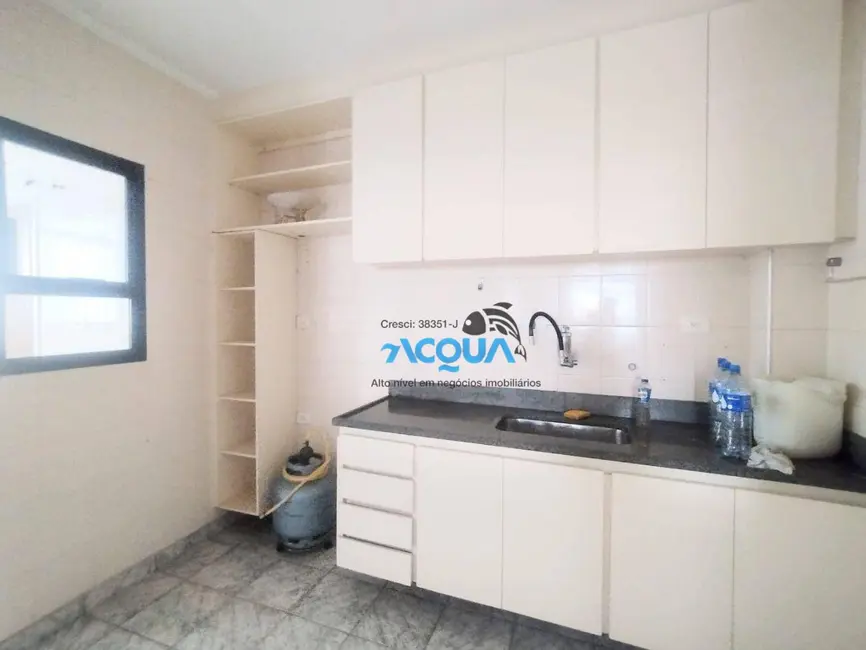 Foto 2 de Apartamento com 3 quartos à venda, 75m2 em Jardim Três Marias, Guaruja - SP