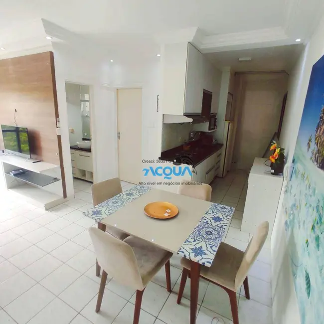 Foto 3 de Apartamento com 1 quarto à venda, 50m2 em Jardim Três Marias, Guaruja - SP