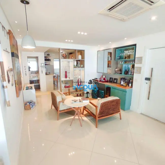 Foto 7 de Apartamento com 3 quartos à venda, 150m2 em Guaruja - SP