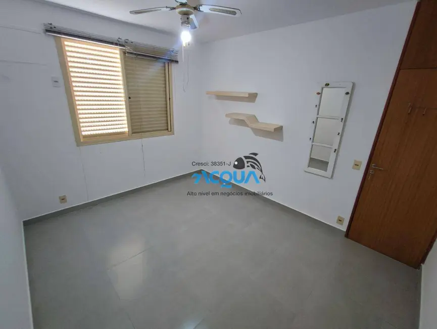 Foto 9 de Apartamento com 2 quartos à venda, 60m2 em Parque Enseada, Guaruja - SP