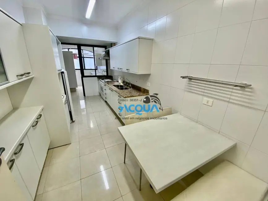 Apartamento com 4 quartos à venda, 220m2 em Guaruja - SP - imagem 7 Foto 7 de Apartamento com 4 quartos à venda, 220m2 em Guaruja - SP