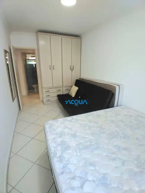 Foto 7 de Apartamento com 2 quartos à venda, 90m2 em Guaruja - SP