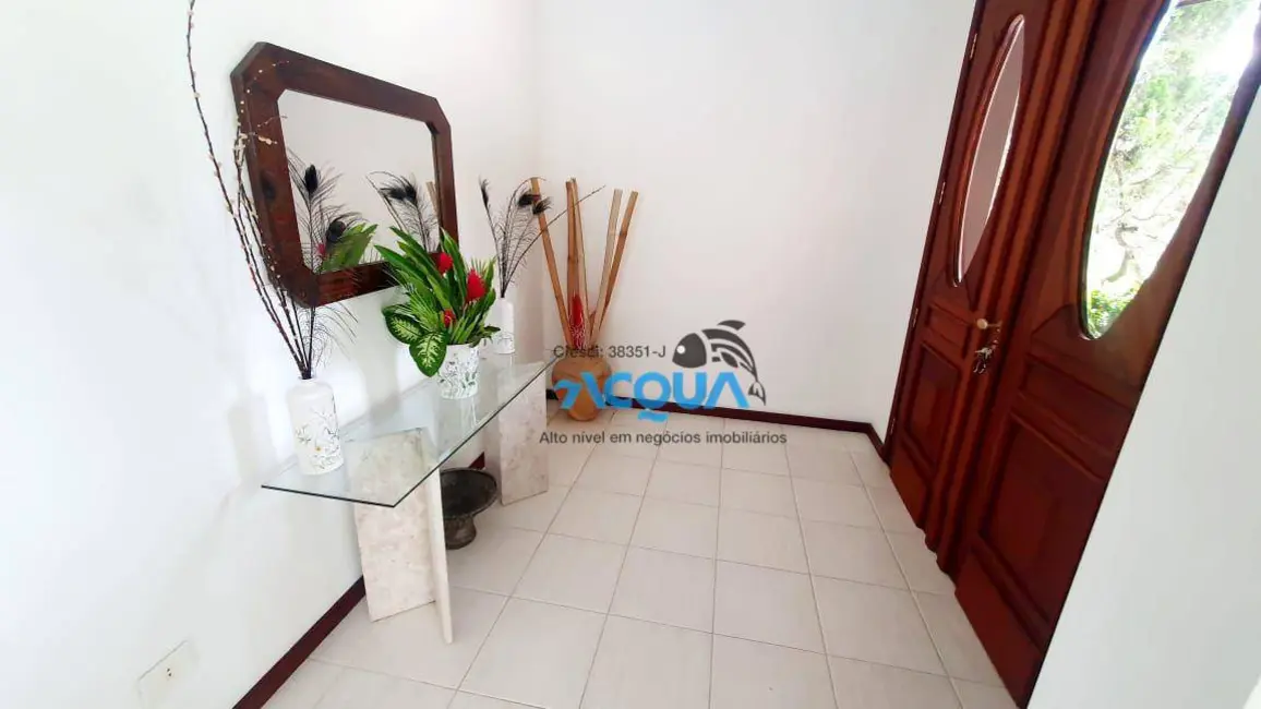 Casa de Condomínio com 6 quartos à venda, 1250m2 em Jardim Acapulco, Guaruja - SP - imagem 4 Foto 4 de Casa de Condomínio com 6 quartos à venda, 1250m2 em Jardim Acapulco, Guaruja - SP