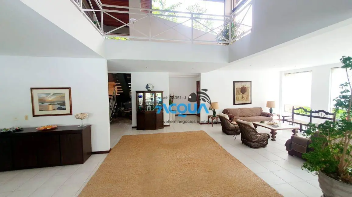 Casa de Condomínio com 6 quartos à venda, 1250m2 em Jardim Acapulco, Guaruja - SP - imagem 7 Foto 7 de Casa de Condomínio com 6 quartos à venda, 1250m2 em Jardim Acapulco, Guaruja - SP