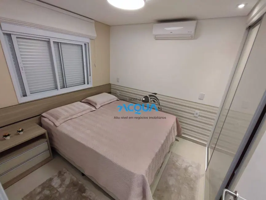 Foto 6 de Apartamento com 3 quartos à venda, 106m2 em Guaruja - SP