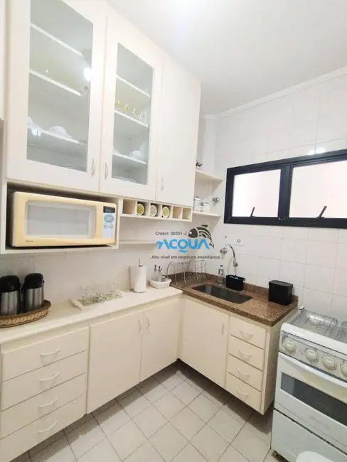 Foto 4 de Apartamento com 2 quartos à venda, 70m2 em Jardim Três Marias, Guaruja - SP
