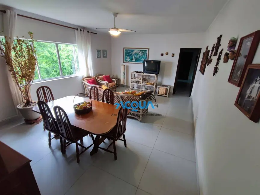 Foto 3 de Apartamento com 3 quartos à venda, 130m2 em Jardim Três Marias, Guaruja - SP