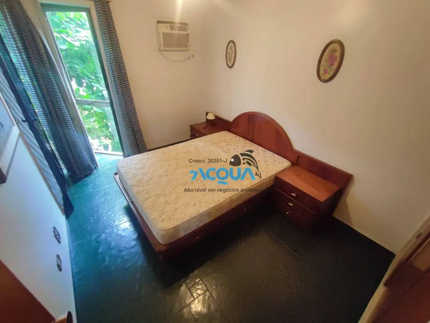 Foto 8 de Apartamento com 4 quartos à venda, 120m2 em Guaruja - SP