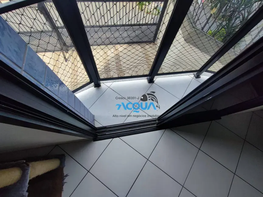 Apartamento com 3 quartos à venda, 75m2 em Guaruja - SP - imagem 3 Foto 3 de Apartamento com 3 quartos à venda, 75m2 em Guaruja - SP