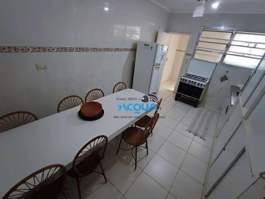 Apartamento com 3 quartos à venda, 120m2 em Guaruja - SP - imagem 3 Foto 3 de Apartamento com 3 quartos à venda, 120m2 em Guaruja - SP