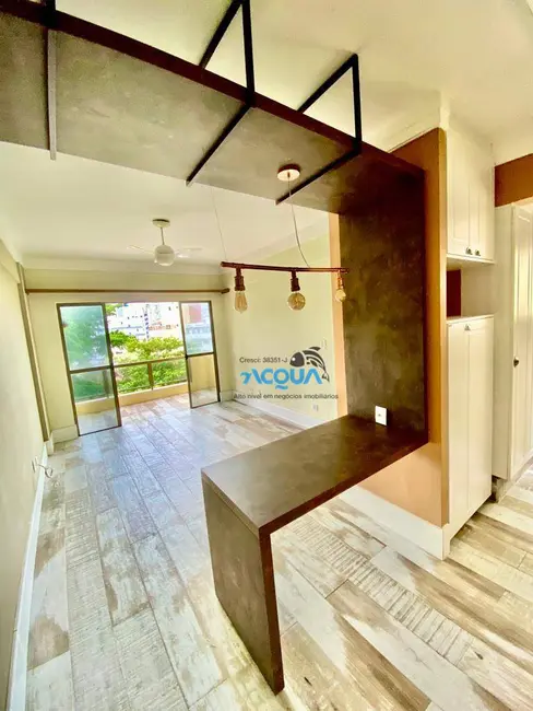 Apartamento com 1 quarto à venda, 50m2 em Jardim Las Palmas, Guaruja - SP - imagem 6 Foto 6 de Apartamento com 1 quarto à venda, 50m2 em Jardim Las Palmas, Guaruja - SP